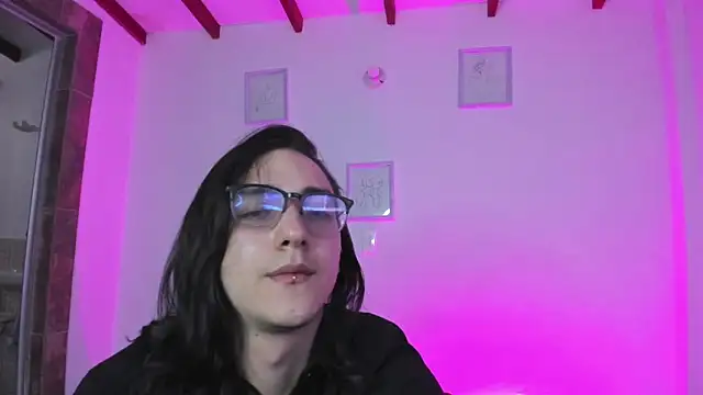 Snapshot of Amoneth_Xx chatting on 03/01/26, 12:05 Amoneth Xx online show from 03/01/26, 12:05