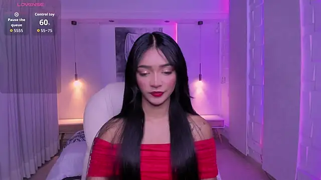 Snapshot of kylie_collins chatting on 02/26/26, 03:50 kylie collins online show from 02/26/26, 03:50