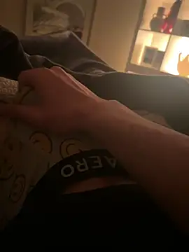 Snapshot of daddyshomeee_ chatting on 03/01/26, 07:08 daddyshomeee online show from 03/01/26, 07:08