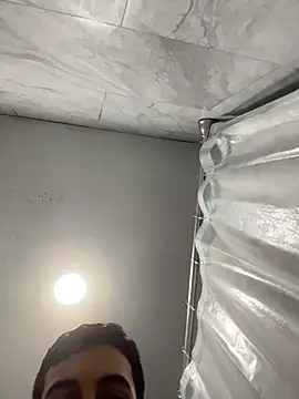 Snapshot of daddyshomeee_ chatting on 02/18/26, 12:41 daddyshomeee online show from 02/18/26, 12:41