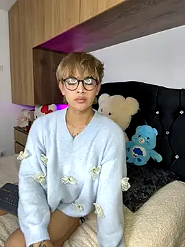 sweettfoxx online show from 11/19/25, 05:29