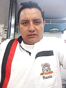 Snapshot of gordoju chatting on 11/22/25, 08:40 gordoju online show from 11/22/25, 08:40