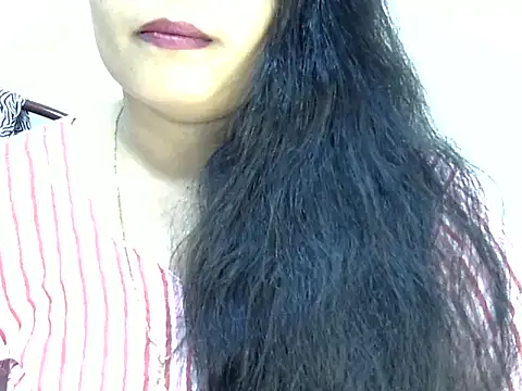 Snapshot of Muskan_Jha chatting on 04/13/26, 01:37 Muskan Jha online show from 04/13/26, 01:37