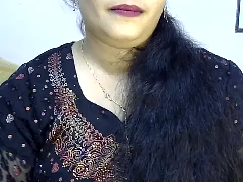 Snapshot of Muskan_Jha chatting on 07/07/26, 12:52 Muskan Jha online show from 07/07/26, 12:52