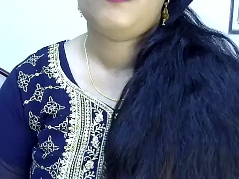 Muskan Jha online show from 05/06/26, 02:10