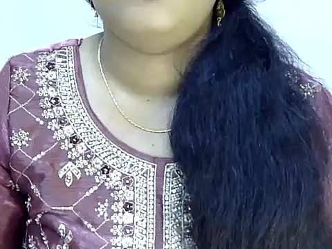 Muskan Jha online show from 05/08/26, 02:37