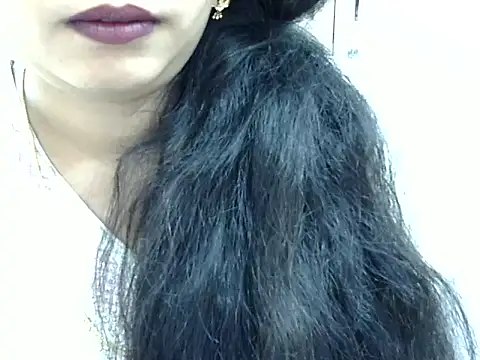 Snapshot of Muskan_Jha chatting on 04/04/26, 02:51 Muskan Jha online show from 04/04/26, 02:51