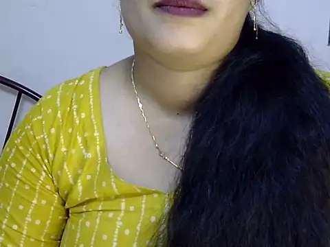 Snapshot of Muskan_Jha chatting on 06/30/26, 01:00 Muskan Jha online show from 06/30/26, 01:00