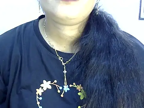 Snapshot of Muskan_Jha chatting on 07/12/26, 01:50 Muskan Jha online show from 07/12/26, 01:50
