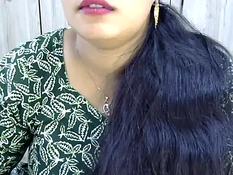 Snapshot of Muskan_Jha chatting on 03/26/26, 01:48 Muskan Jha online show from 03/26/26, 01:48