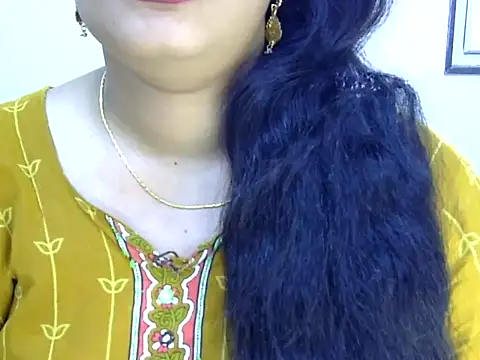 Muskan Jha online show from 05/05/26, 01:52