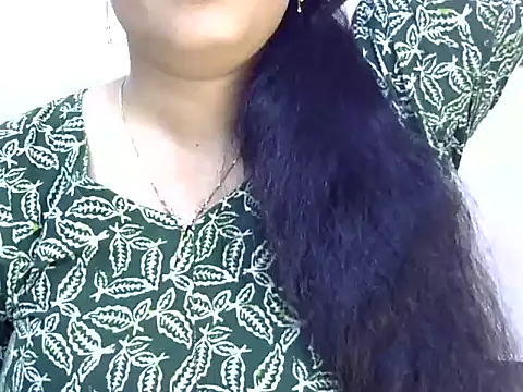 Snapshot of Muskan_Jha chatting on 06/20/26, 02:38 Muskan Jha online show from 06/20/26, 02:38