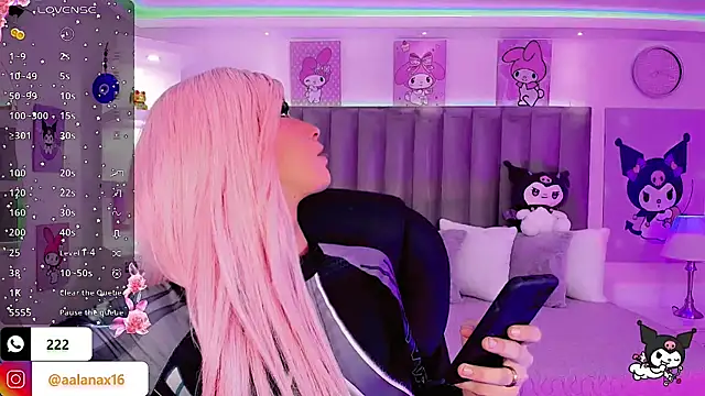 dearAlanaxxx online show from 12/18/25, 08:45