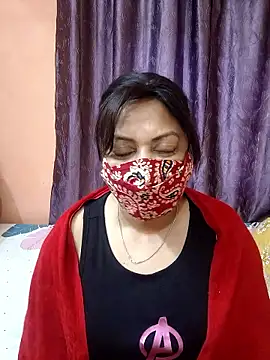 Cute-richa1 online show from 01/10/26, 03:24