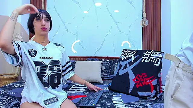 Loversinfire2 online show from 02/24/26, 03:46