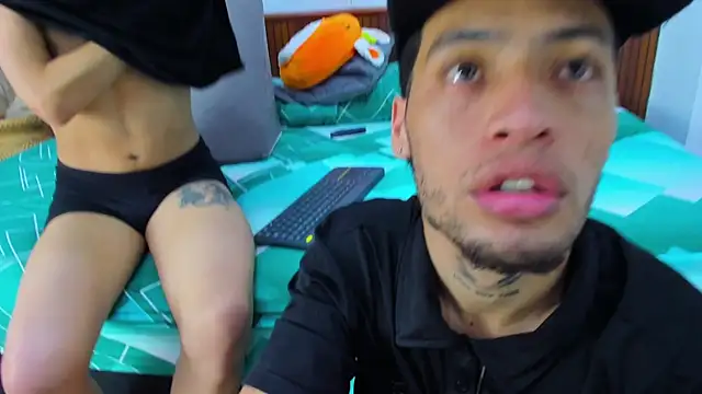 Loversinfire2 online show from 12/18/25, 08:23