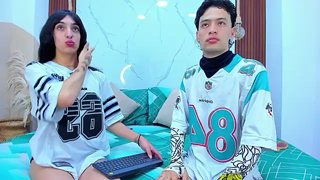 Loversinfire2 online show from 02/20/26, 10:01