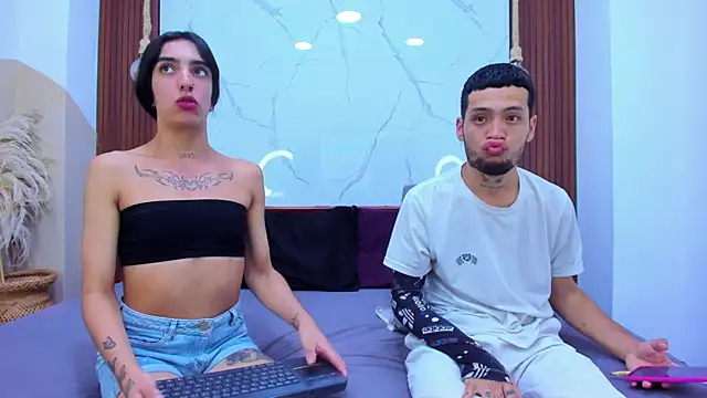 Loversinfire2 online show from 04/07/26, 01:51