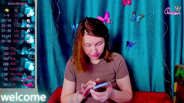 LillyRayRay online show from 12/15/25, 01:00