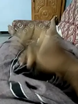 Snapshot of spermc chatting on 11/24/25, 02:50 spermc online show from 11/24/25, 02:50