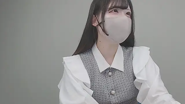 Hina zzz online show from 11/19/25, 06:02