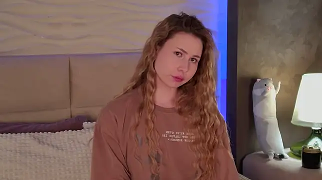 Snapshot of -SaraBlack- chatting on 01/18/26, 04:43 -SaraBlack- online show from 01/18/26, 04:43