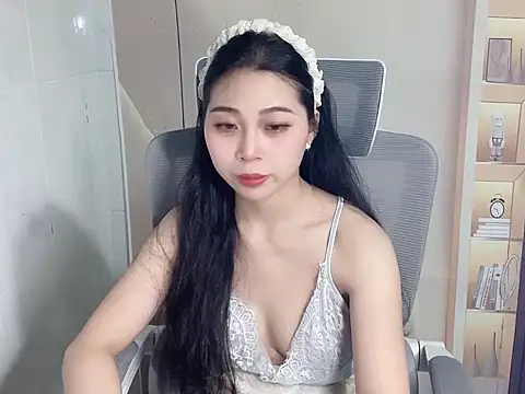 Lousii online show from 12/05/25, 12:26