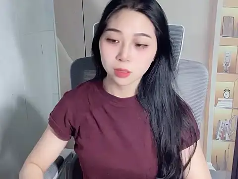 Lousii online show from 12/01/25, 01:17