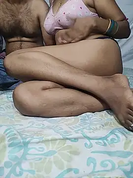 Snapshot of sexysushma1992 chatting on 07/03/26, 12:22 sexysushma1992 online show from 07/03/26, 12:22
