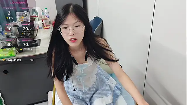 Snapshot of xlin-baby chatting on 04/30/26, 04:03 xlin-baby online show from 04/30/26, 04:03