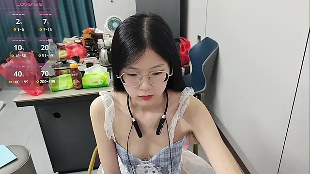 Snapshot of xlin-baby chatting on 05/21/26, 03:42 xlin-baby online show from 05/21/26, 03:42