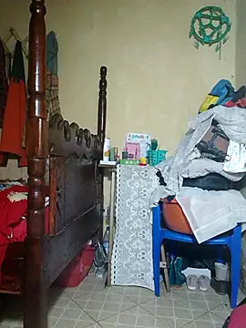 honeypot224 online show from 11/18/25, 04:21