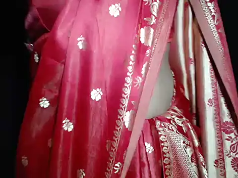 Queen Bhanu online show from 03/08/26, 03:10