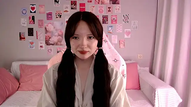 Lexi Bottom online show from 01/14/26, 02:04