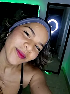 pamela Tiny online show from 04/13/26, 02:15