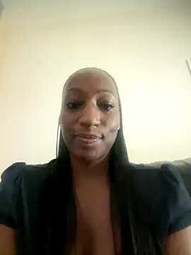 Snapshot of Sweet-Like-CandyX chatting on 11/19/25, 02:17 Sweet-Like-CandyX online show from 11/19/25, 02:17