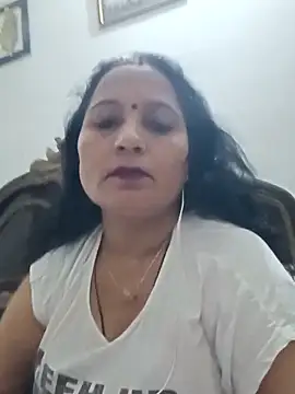 Snapshot of Horney_Ladyy chatting on 11/15/25, 03:49 Horney Ladyy online show from 11/15/25, 03:49