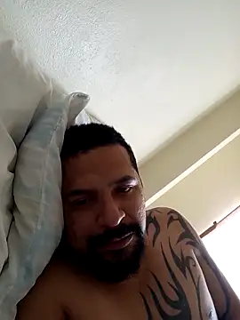 BuskedFester online show from 11/30/25, 08:20