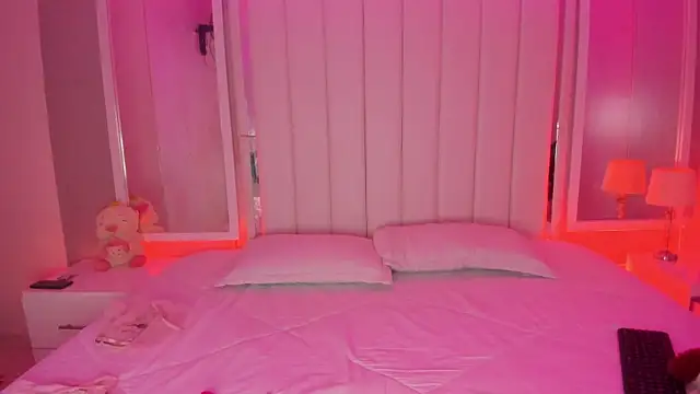 Kendall curves online show from 03/31/26, 03:30