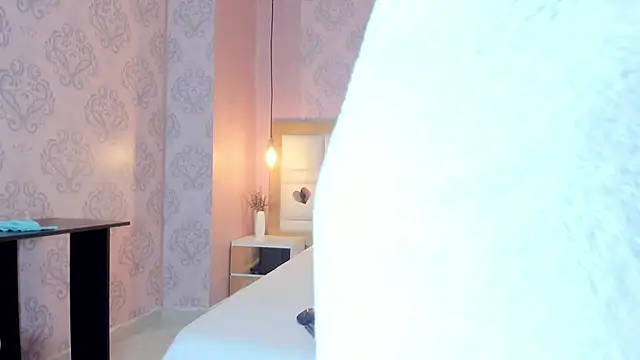 Kendall curves online show from 02/27/26, 03:07