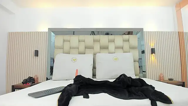 noah pariss online show from 12/04/25, 11:20