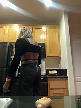 Motherbigbus online show from 02/12/26, 12:05