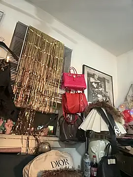 Motherbigbus online show from 01/15/26, 11:46