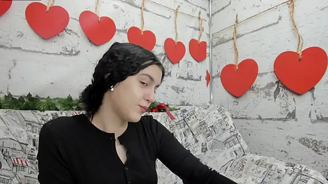 Lovely Audrey online show from 12/20/25, 05:54