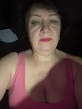 Snapshot of LittleBead522 chatting on 11/22/25, 03:11 LittleBead522 online show from 11/22/25, 03:11