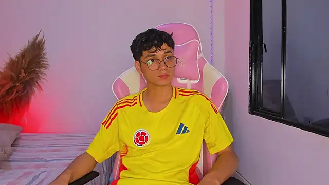 andrew dann online show from 07/07/26, 08:51