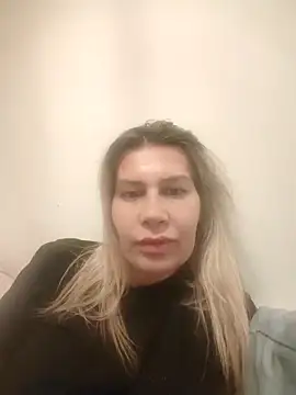 Snapshot of NaughtyClaudia_ chatting on 03/03/26, 06:26 NaughtyClaudia online show from 03/03/26, 06:26