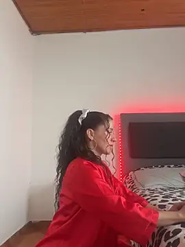 AnastasiaMoretti online show from 12/22/25, 06:08