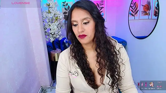 Lili rousx online show from 11/29/25, 03:28