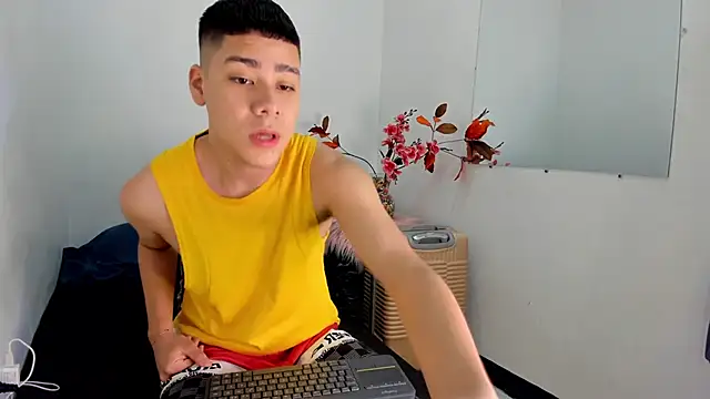 Lucastorrez01 online show from 01/07/26, 12:26